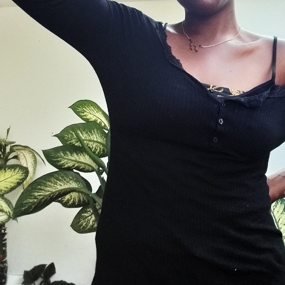 Old Navy Henley Top Black